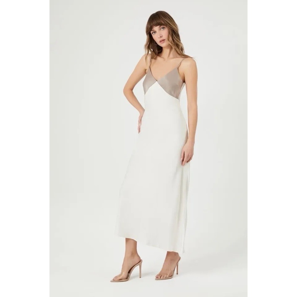 Forever 21 Womens Y2K Babydoll Satin Slip Dress Sz L Cream Fairy‎ Feminine
